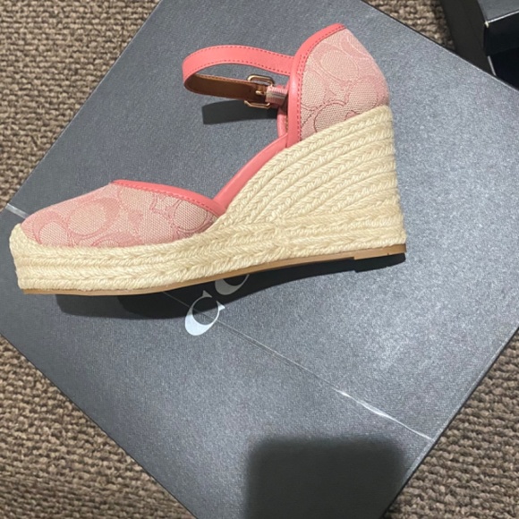 Brand new coach espadrille - Picture 2 of 4